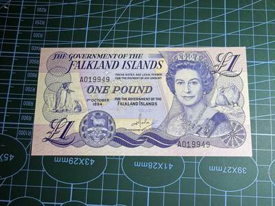 【炜奕收藏】，第五十七期，英联邦女王专场 - 1984年福克兰群岛1镑，UNC品相，A冠