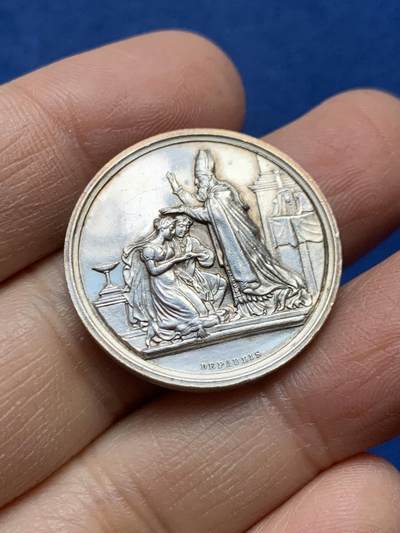 《竞宝斋》第458场 周日，周一，周二   3场连拍 （全场包邮）欢迎送拍 - 法国婚姻与爱情纪念银章，9.95g，27.4mm，手指边铭