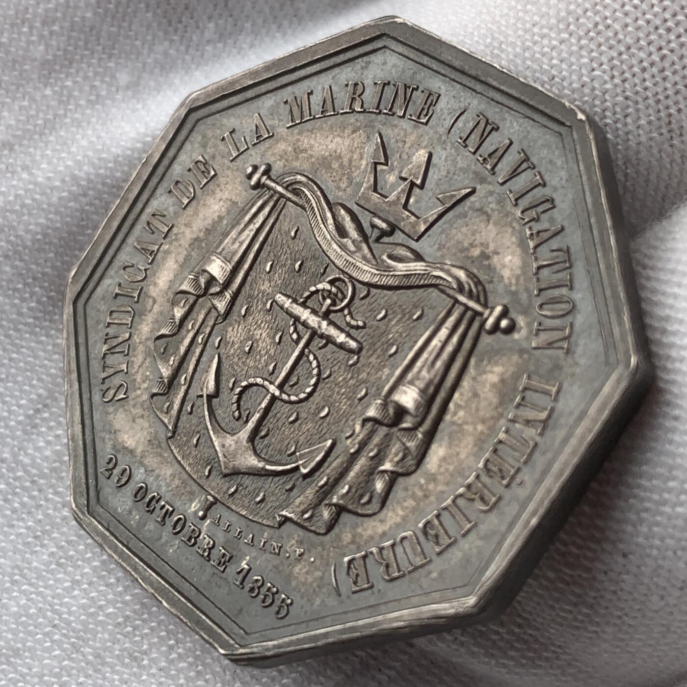 掌中浮雕-藏着的欧洲第049场