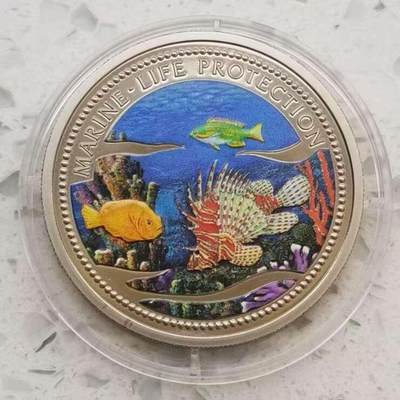 【币将精彩】世界钱币拍卖（2026-1-28） - 帕劳2000年美人鱼海洋世界鱼类彩色纪念币  面值1元，铜镍合金 直径38.61毫米，精制。