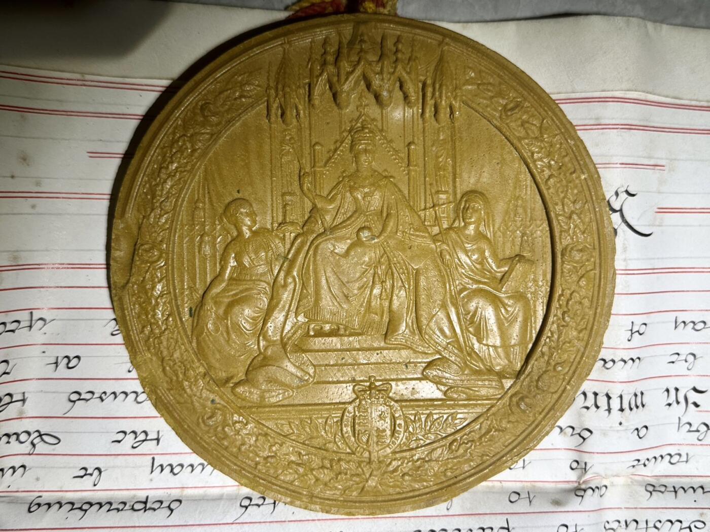 【良泉】【春节前最后一场】2月5日晚19.30点开拍！208组，本场结束后预存钱币的朋友请告知，将连同本场拍品一起邮寄，预祝诸位春节愉快！