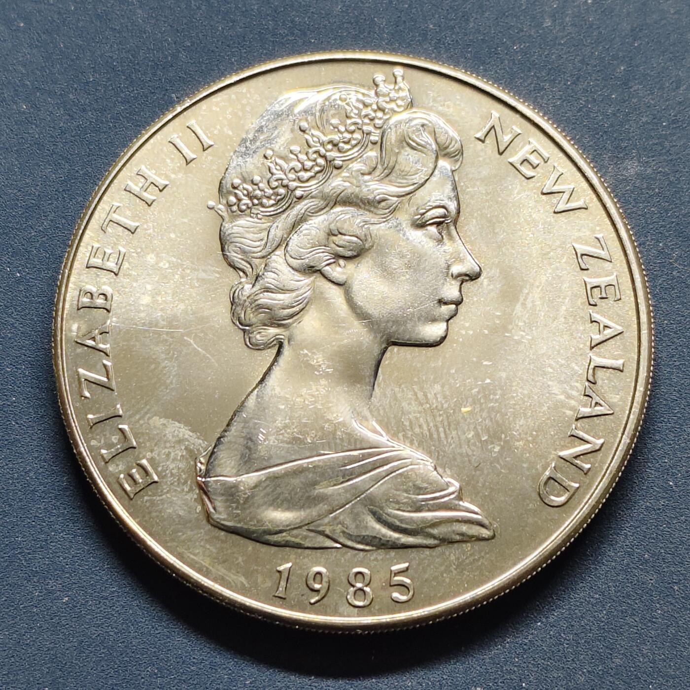 【全场包邮】纯粹捡漏拍494场 新西兰1985年1元本地鸟类系列黑长脚鹬克朗型纪念币