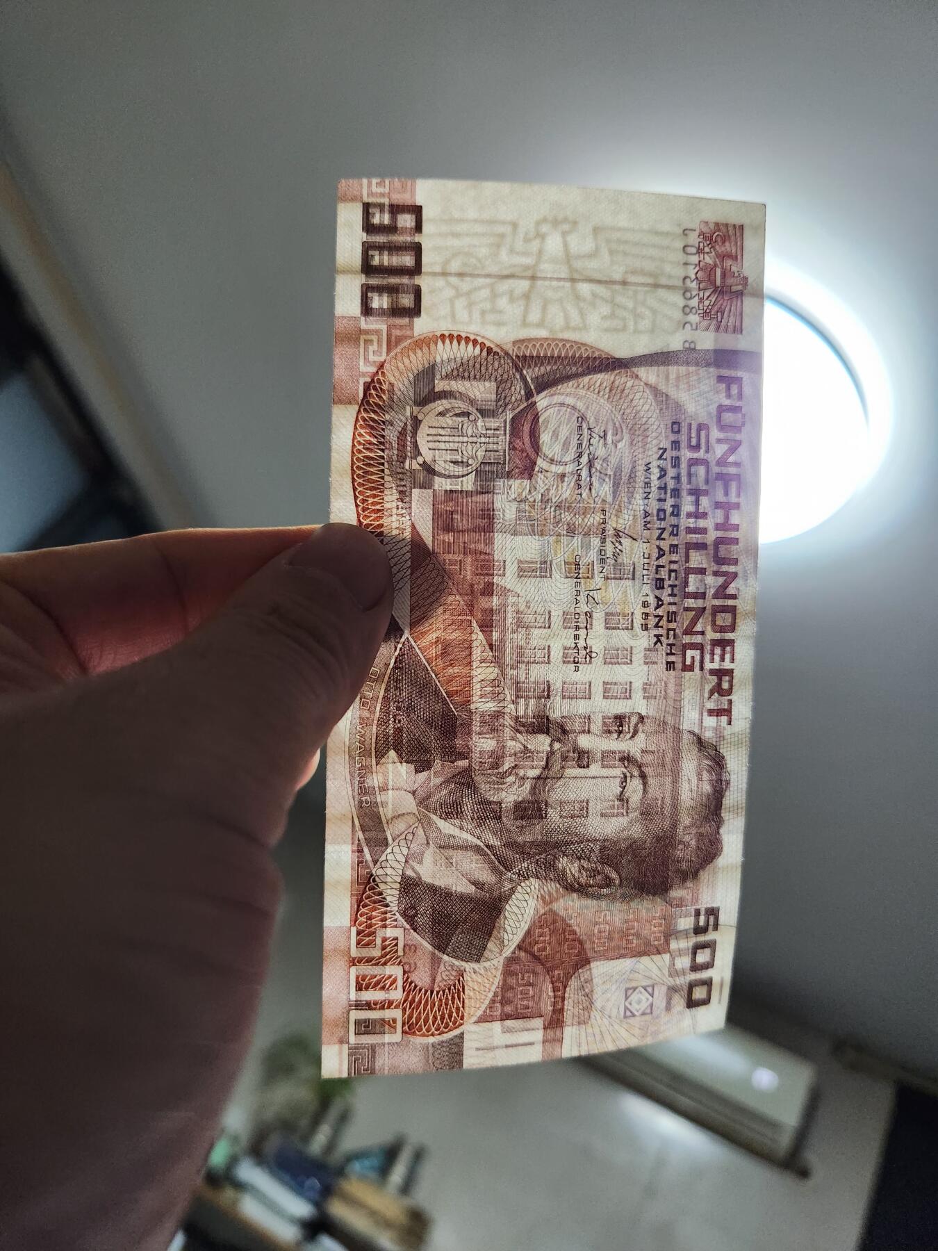 1月15号晚上8点 外国纸币自动截拍第8场