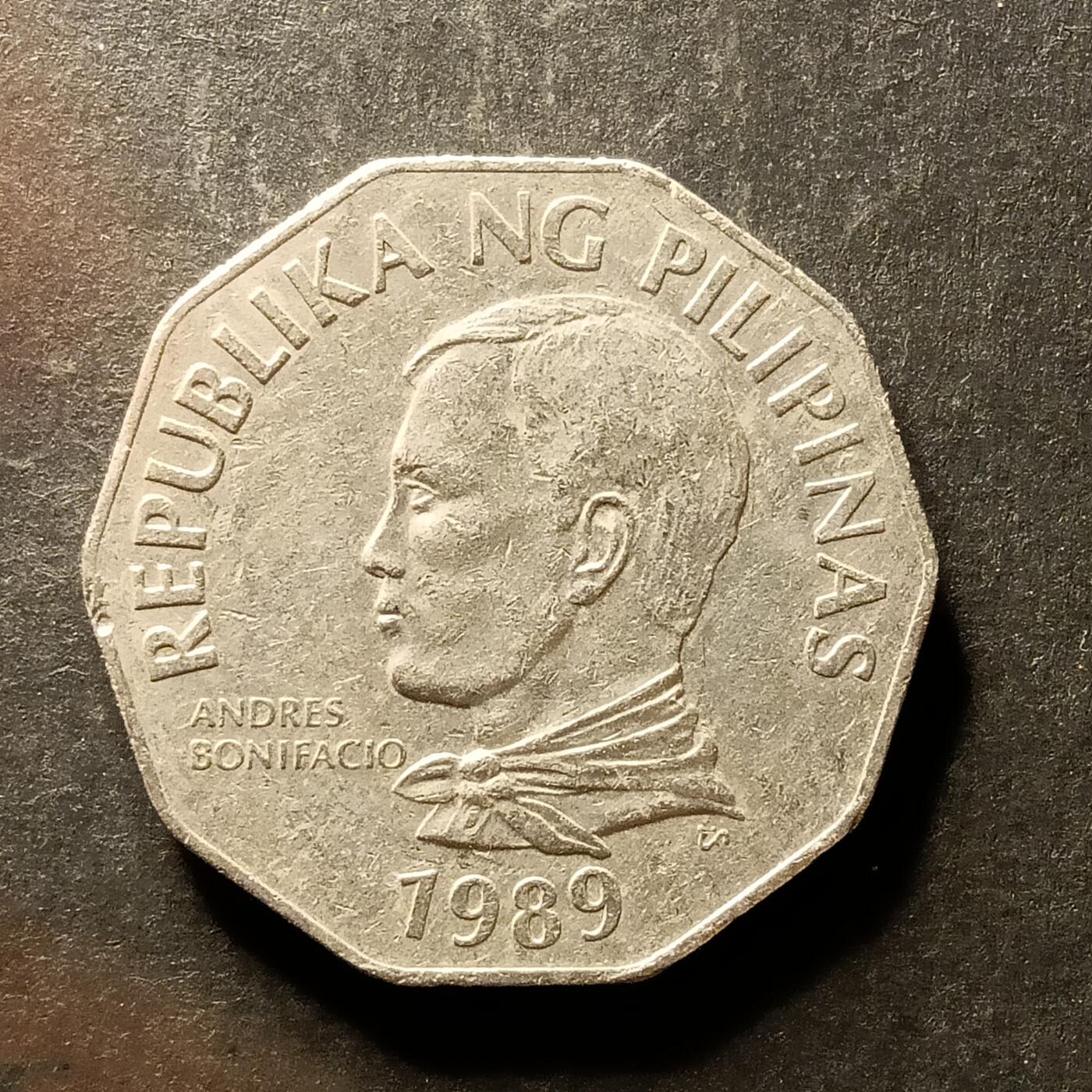 逸泉钱币2026A世界散币纸币纪念币专场A第一场