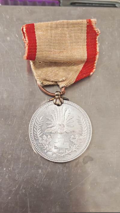 杂币场 - 日本赤十字纪念章一枚