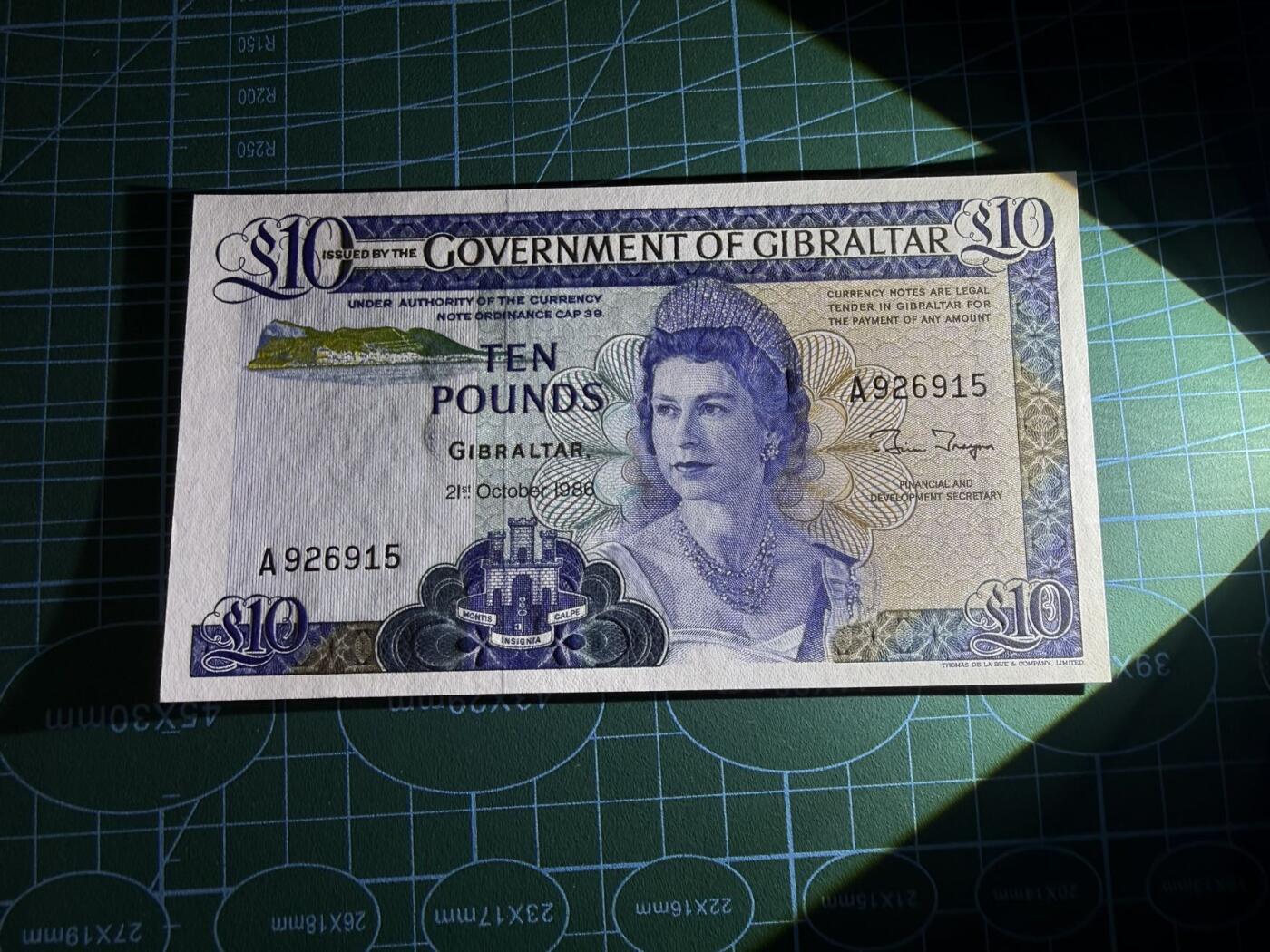 【炜奕收藏】，第五十七期，英联邦女王专场