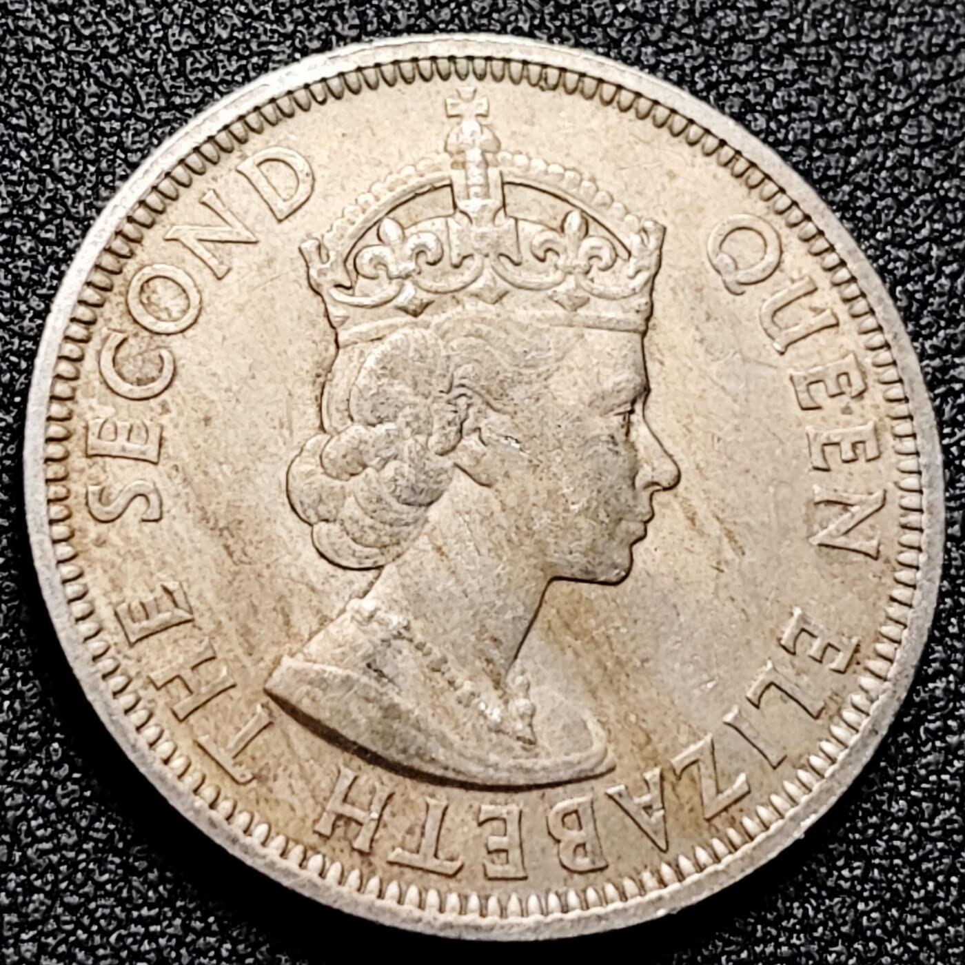 泉币菌-第168场- 精品福利场 带底光 少见 英属塞舌尔 1968年1卢比铜镍币 伊丽莎白二世女王 30×2.1MM 