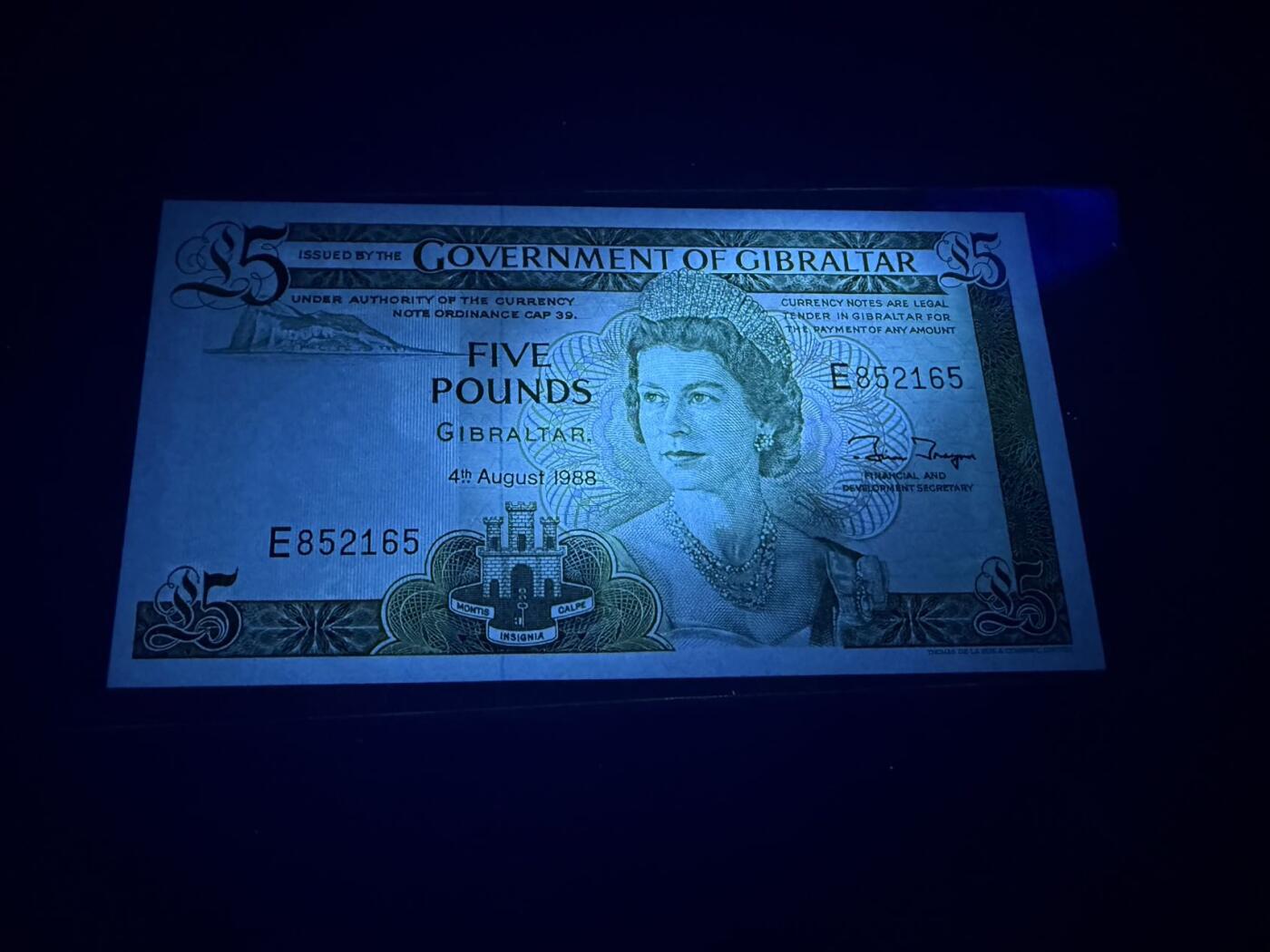 【炜奕收藏】，第五十七期，英联邦女王专场