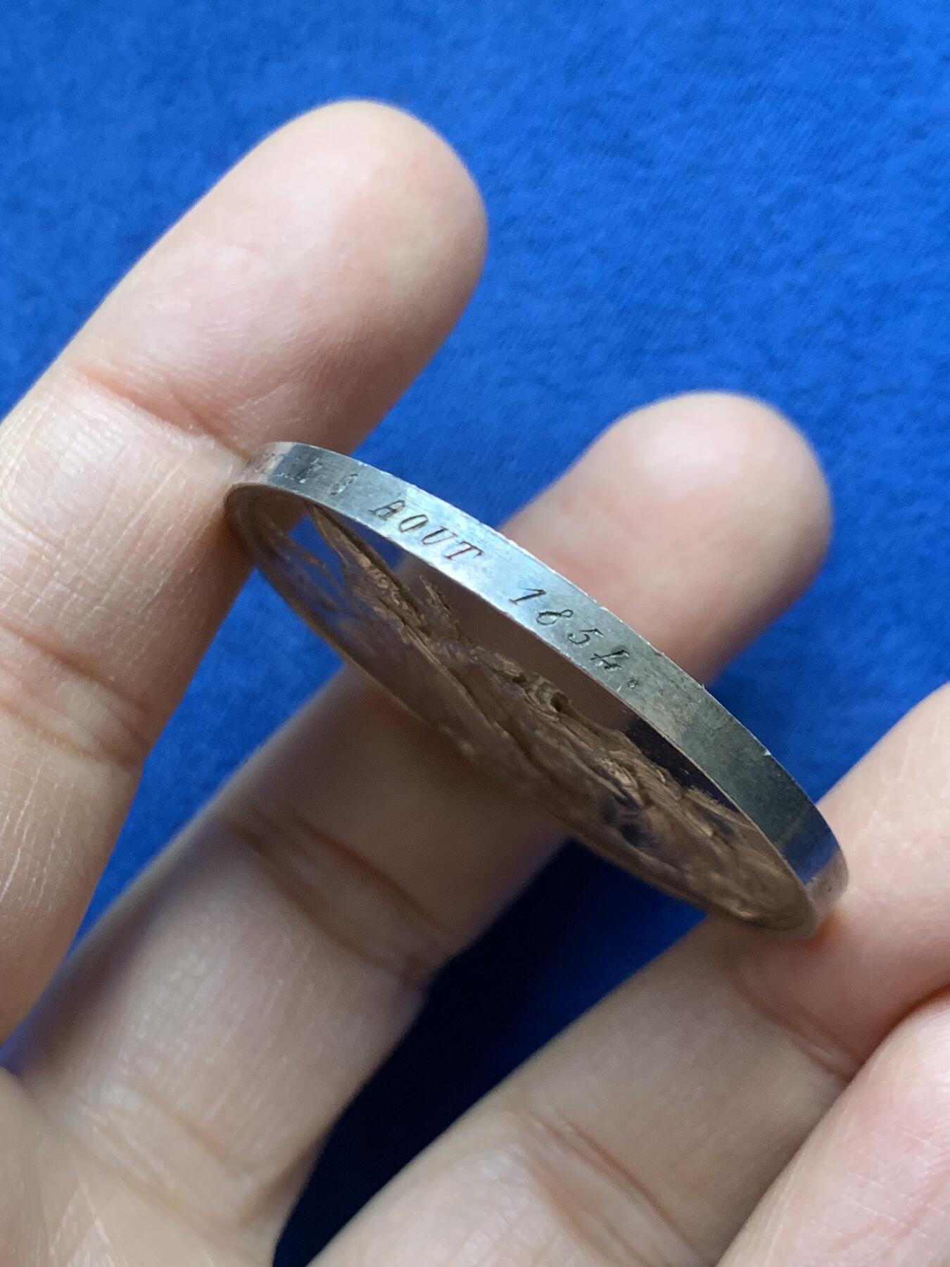 《竞宝斋》第458场 周日，周一，周二   3场连拍 （全场包邮）欢迎送拍 法国婚姻与爱情纪念银章，32.31g，41.5mm，手指边铭