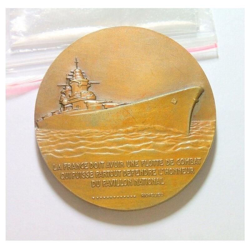 【旋风钱币】1月17日19:00准时开拍 精美欧洲币章、银币银章、第三帝国钱币等 全场包邮！ 法国1940年 红衣主教黎塞留+同名战列舰高浮雕精制大铜章 42MM