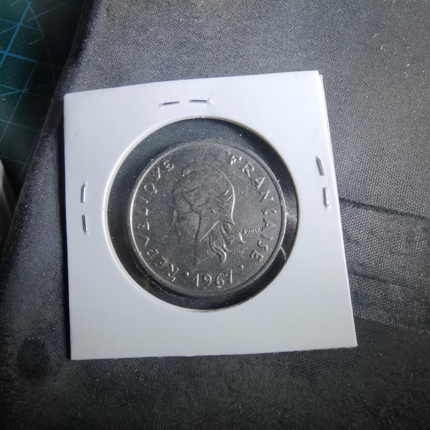 沼泽如烟--第960场 法属新喀里多尼亚1967年20法郎