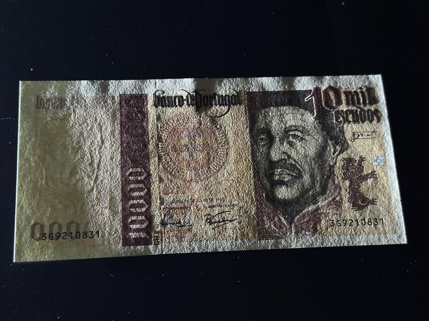 《外钞收藏家》第六百零二期（精品场）（本平台长期征集拍品、欢迎藏友们联系合作）