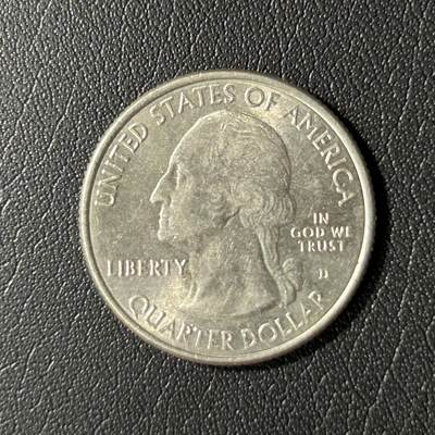 【铜匠收藏】★第136场★客户代拍 散币场，无寄存！！无佣金，30包邮。不满30元，支付5元运费。《接受代拍 代送NGC评级》 - 美国2021D火山25美分纪念币