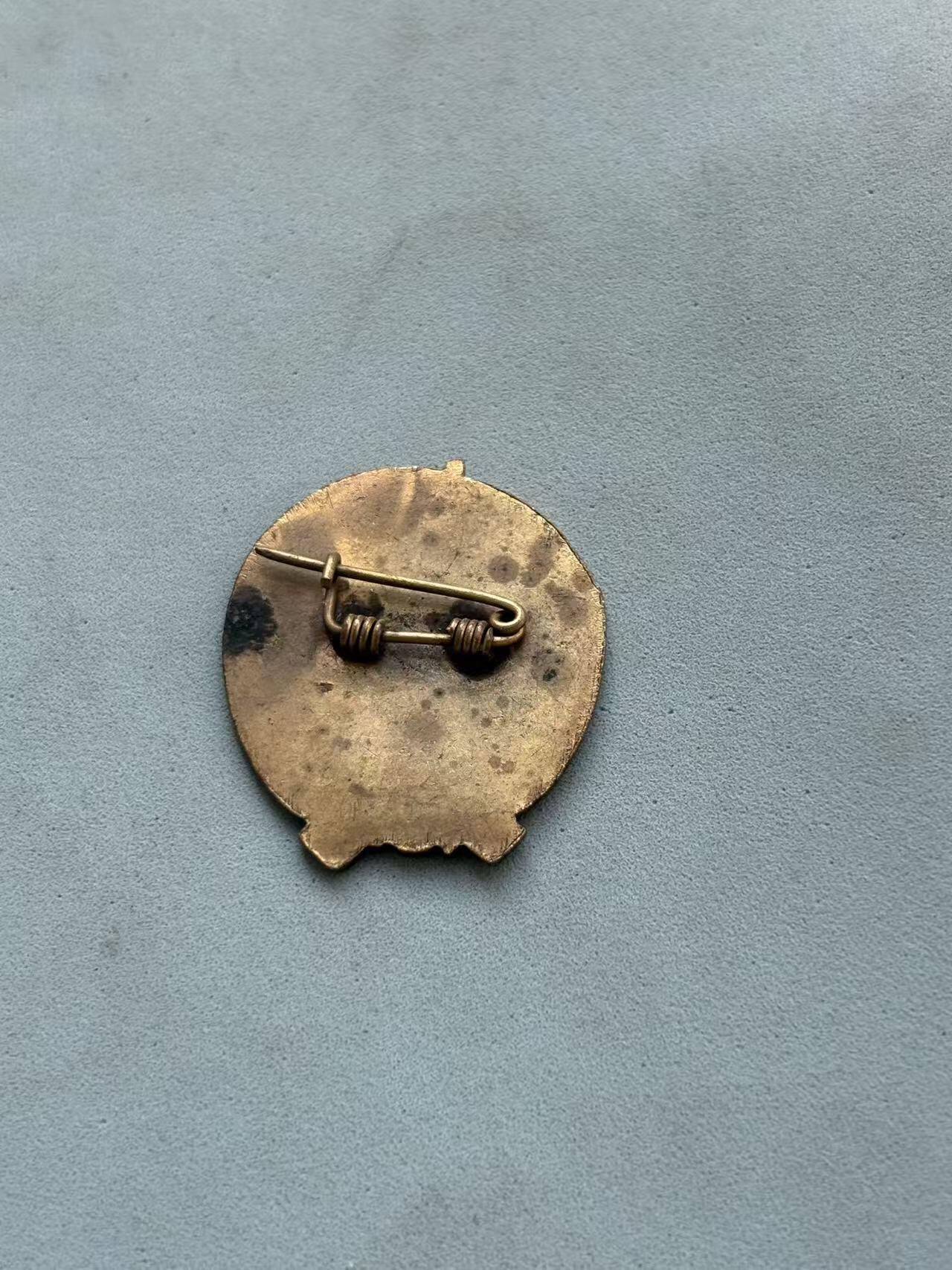 盛世勋华——号角文化勋章邮票专场拍卖第299期 苏联列宁勋章主题小证章