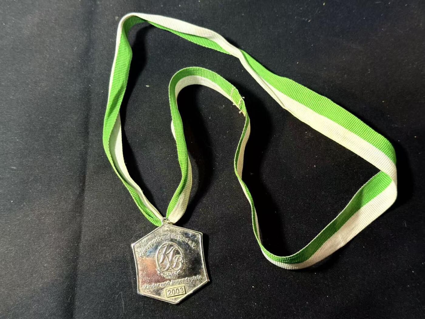 罗岚⭐爱藏⭐甄选专拍第四场-分享拍场赚佣（实体经营） 联邦德国2003青年体育锦标赛亚军奖牌