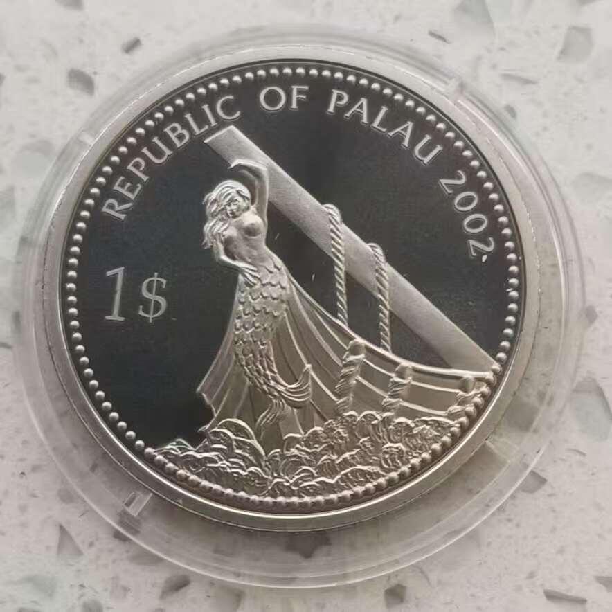 【币将精彩】世界钱币拍卖（2026-2-4） 帕劳2003年海洋世界鲸鱼彩色纪念币  面值1元，铜镍合金 直径38.61毫米，精制。