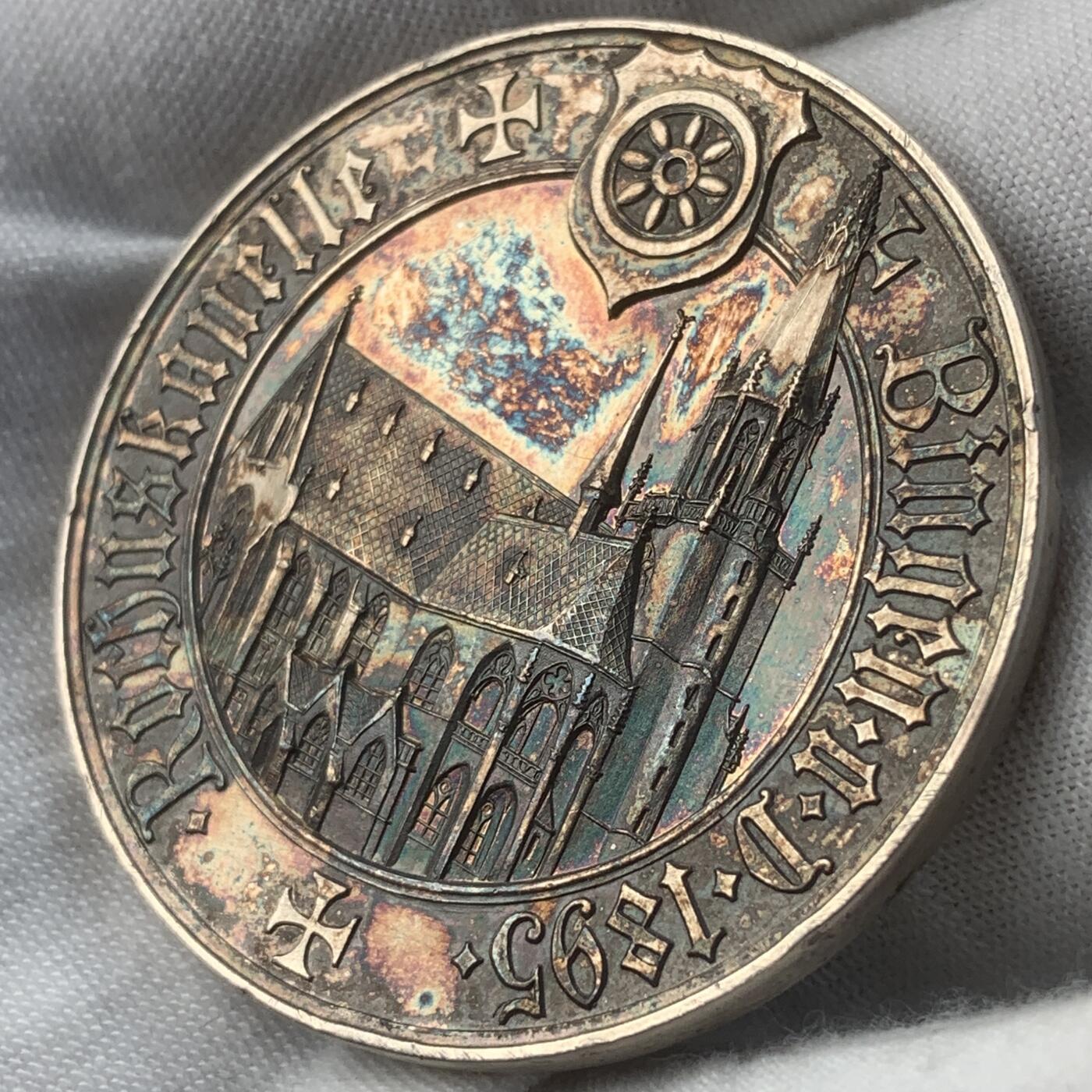 掌中浮雕-藏着的欧洲第049场