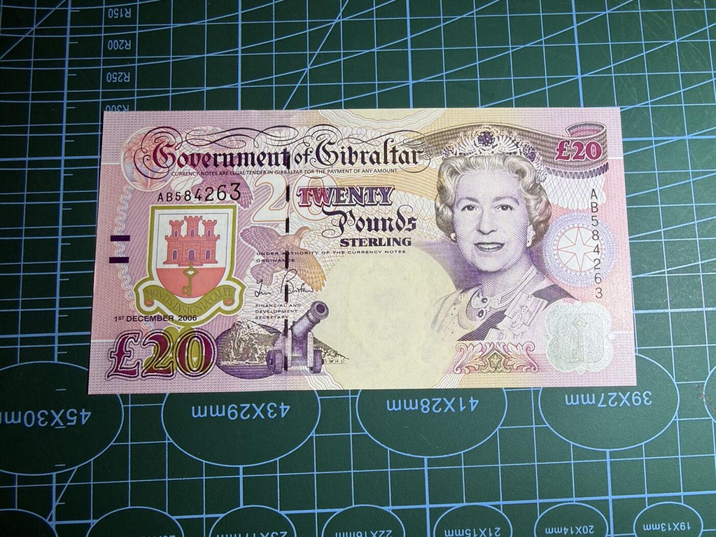 【炜奕收藏】，第五十七期，英联邦女王专场