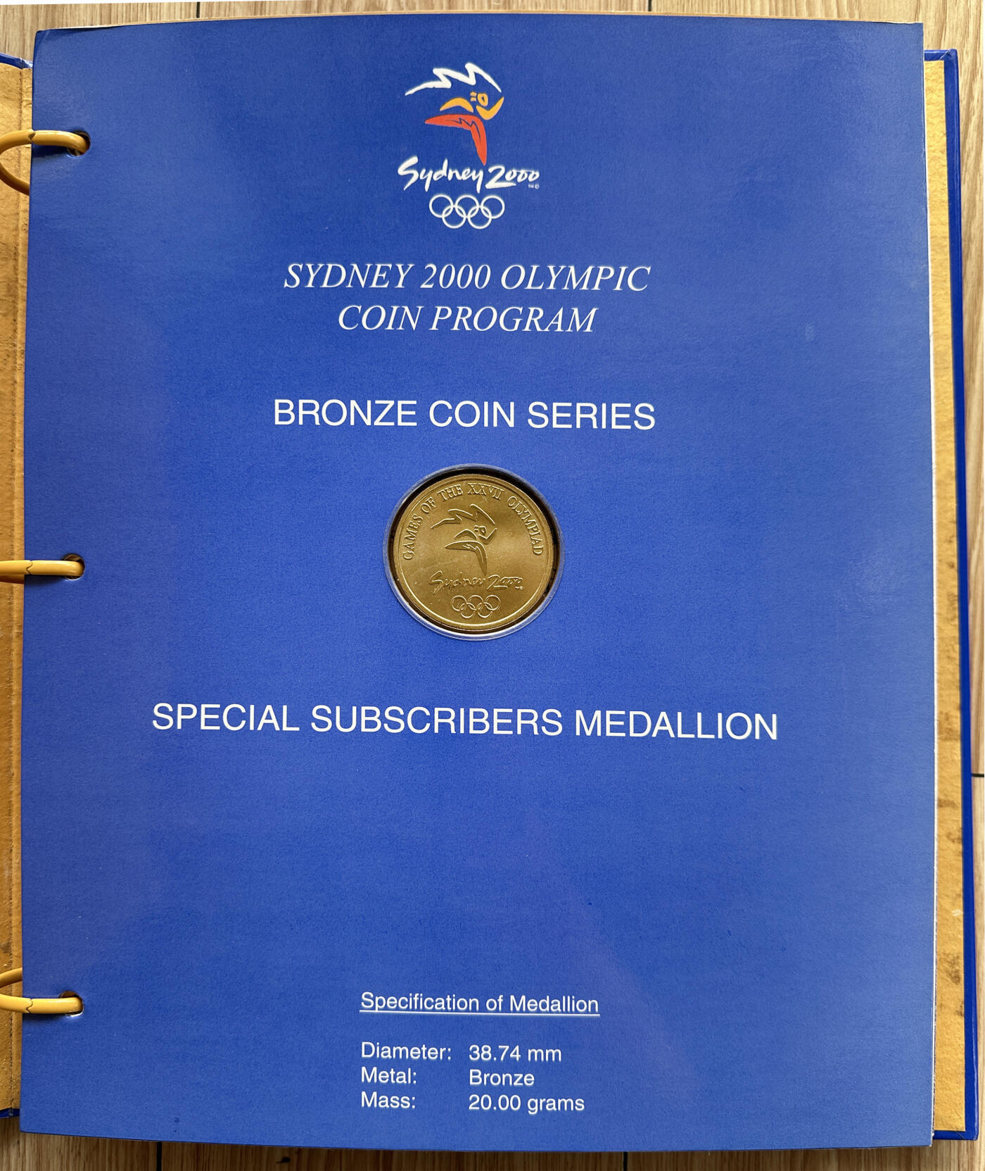 【俄甄集藏】“万象更新、马呈祥瑞”迎新春俄甄精品场-2026年(047)01-21 星期三 晚 19:30 全场包邮 澳大利亚2000年悉尼奥运会5元纪念币28枚卡装+纪念章册装29枚大全套，少见