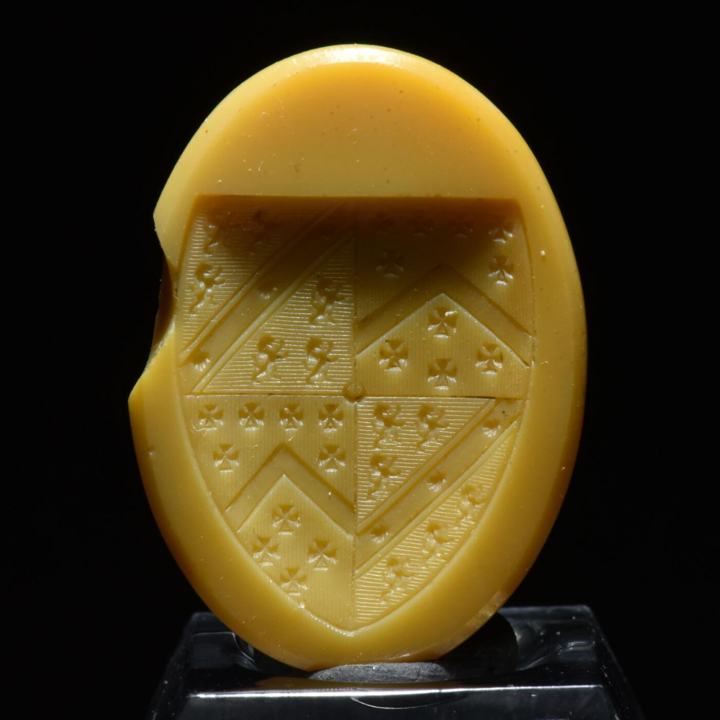 【良泉】【春节前最后一场】2月5日晚19.30点开拍！208组，本场结束后预存钱币的朋友请告知，将连同本场拍品一起邮寄，预祝诸位春节愉快！ 18-19世纪【英国】贵族家族纹章火漆印章  材质为蜜蜡色琉璃