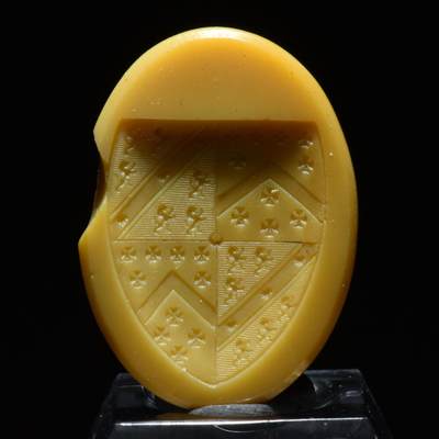 【良泉】【春节前最后一场】2月5日晚19.30点开拍！208组，本场结束后预存钱币的朋友请告知，将连同本场拍品一起邮寄，预祝诸位春节愉快！ - 18-19世纪【英国】贵族家族纹章火漆印章  材质为蜜蜡色琉璃