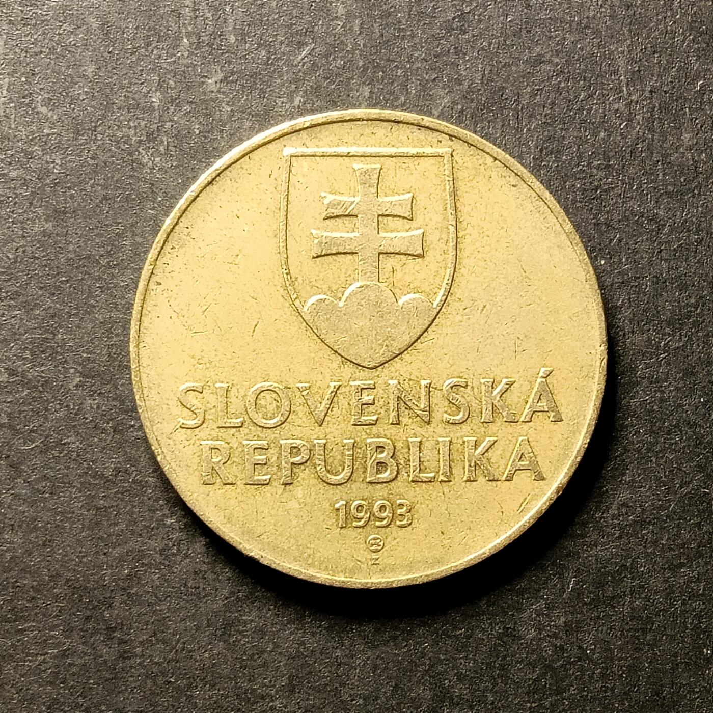 逸泉钱币2026A世界散币纸币纪念币专场A第一场 30 斯洛伐克10克郎铜钢币