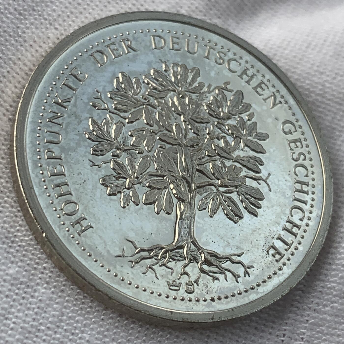 掌中浮雕-藏着的欧洲第049场 德国俾斯麦银章，30mm，12g