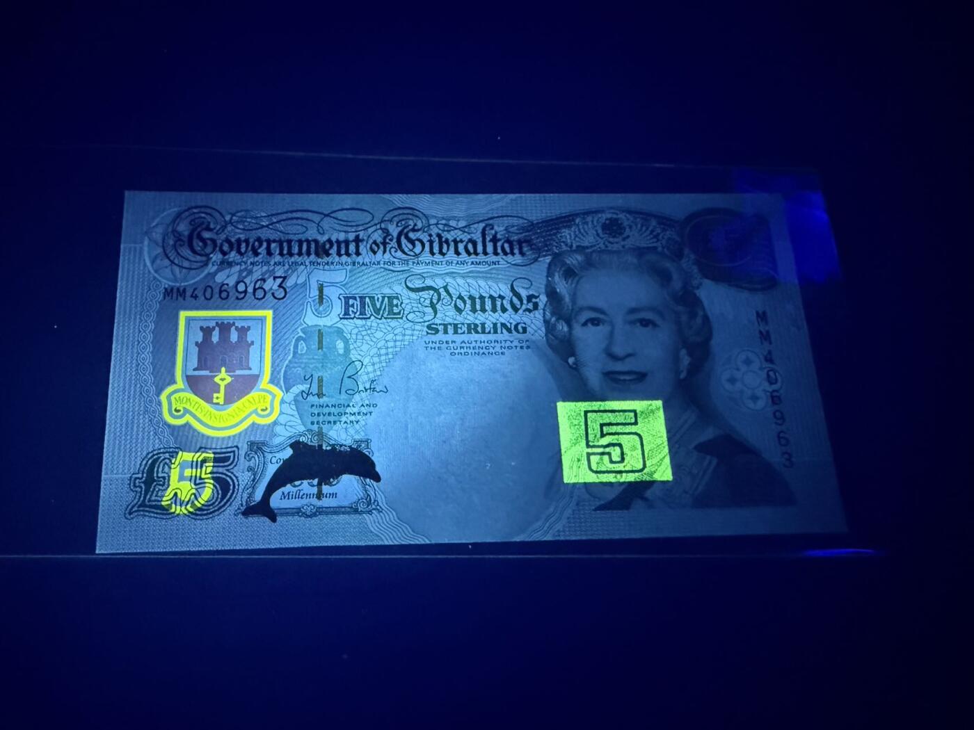 【炜奕收藏】，第五十七期，英联邦女王专场