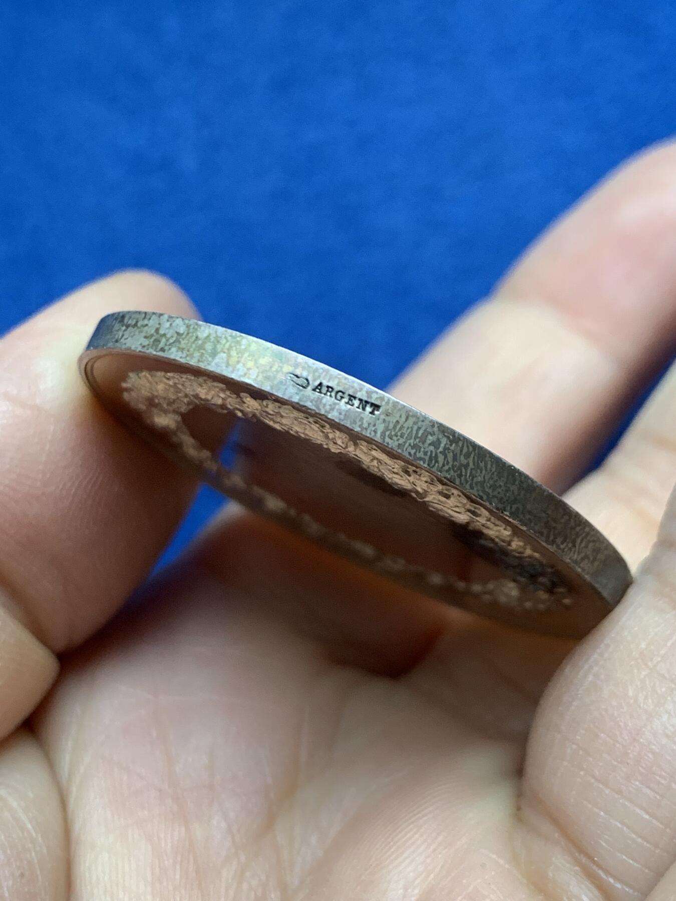 《竞宝斋》第458场 周日，周一，周二   3场连拍 （全场包邮）欢迎送拍 法国结婚纪念银章，32g，41.3mm，丰饶角边铭