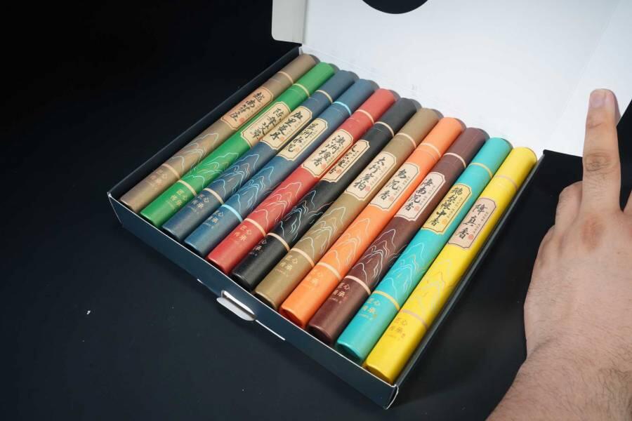 上海都达杂项专场一（全场包邮） 天然加里曼丹、降真香、越南芽庄等健康线香 十一筒 一盒