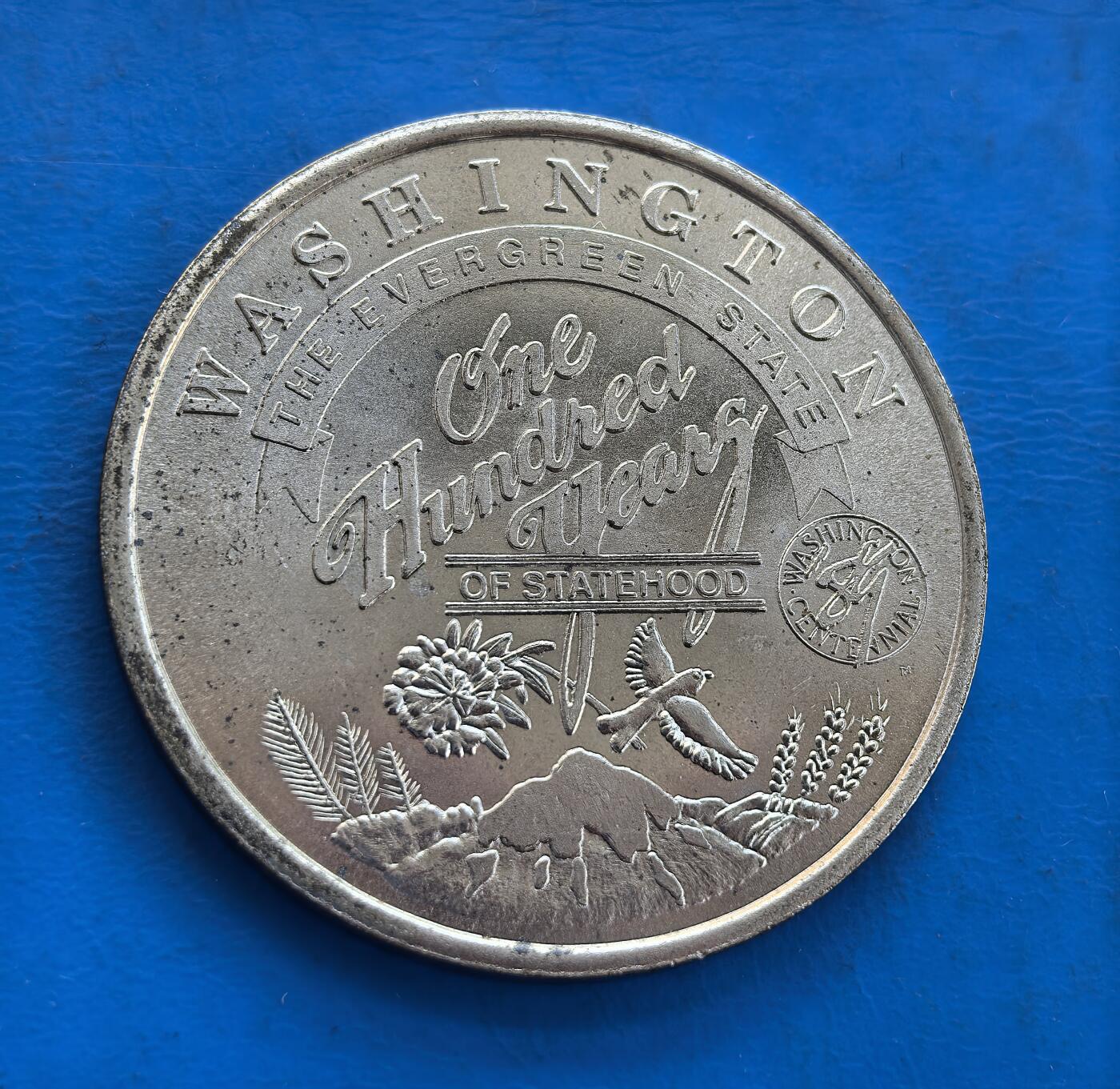 外国优质银币南亚香港苏联等专场，周六九点倒数截拍，满百包邮，持续收拍