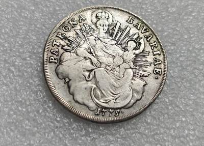 瓶子🏺第225期拍卖会 -  1775年巴伐利亚圣母抱婴1泰勒克朗型银币  正面中心有铸缺  工艺特征