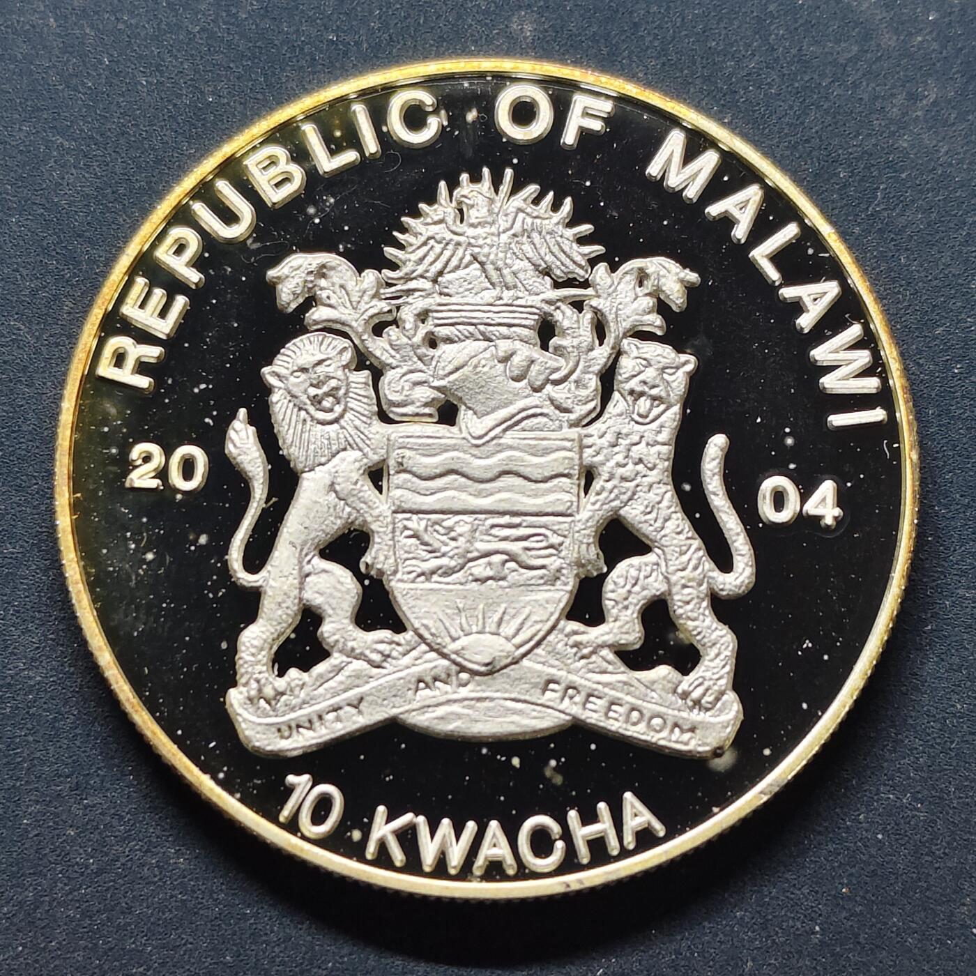 【全场包邮】纯粹捡漏拍494场 马拉维2004年10克瓦查濒危动物系列羚羊精制镀银克朗型纪念币
