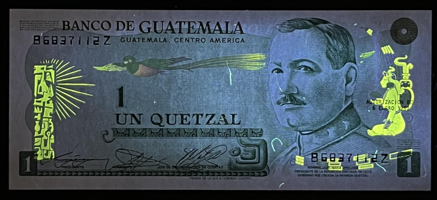 小福收藏拍卖第199期 裸钞场 本期有多张豹子号靓号 瑞士1000法郎 经典提香 毛里求斯首发年大全套 白俄罗斯5000000卢布 苏里南10000盾  爱沙尼亚  苏丹 西班牙 保加利亚 古巴等多国精美纸币 危地马拉 1982年 1格查尔 unc