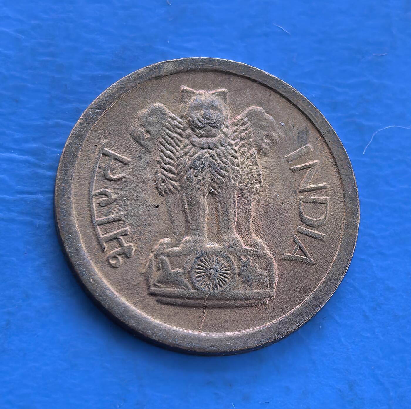 外国优质银币南亚香港苏联等专场，周六九点倒数截拍，满百包邮，持续收拍