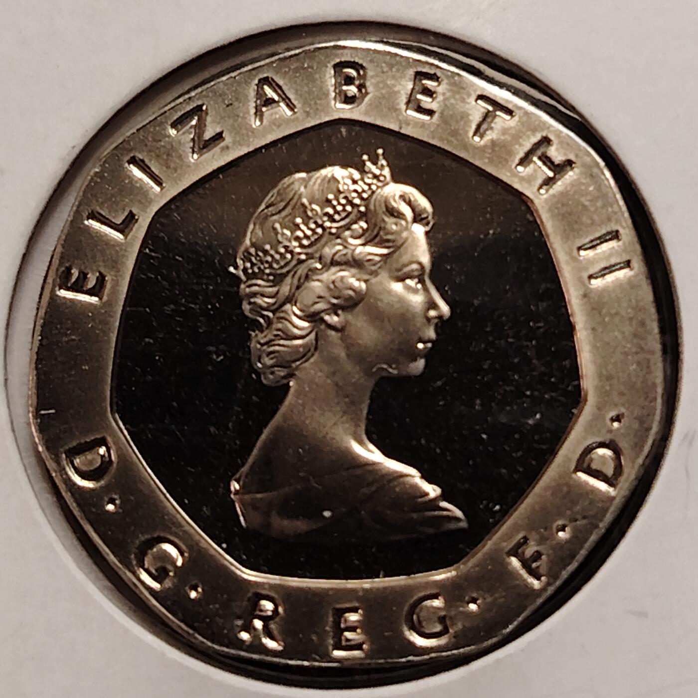 布加迪🐬～世界钱币(上海)🌾第 269 期 /  各国套币和散币 英国🇬🇧 1984年 20便士 精制币