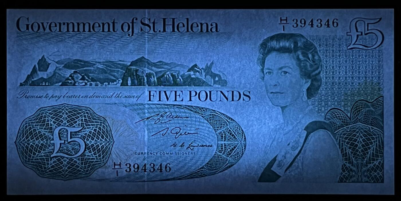 小福收藏拍卖第199期 裸钞场 本期有多张豹子号靓号 瑞士1000法郎 经典提香 毛里求斯首发年大全套 白俄罗斯5000000卢布 苏里南10000盾  爱沙尼亚  苏丹 西班牙 保加利亚 古巴等多国精美纸币 圣赫勒拿 1981年 5镑 H/1冠 unc