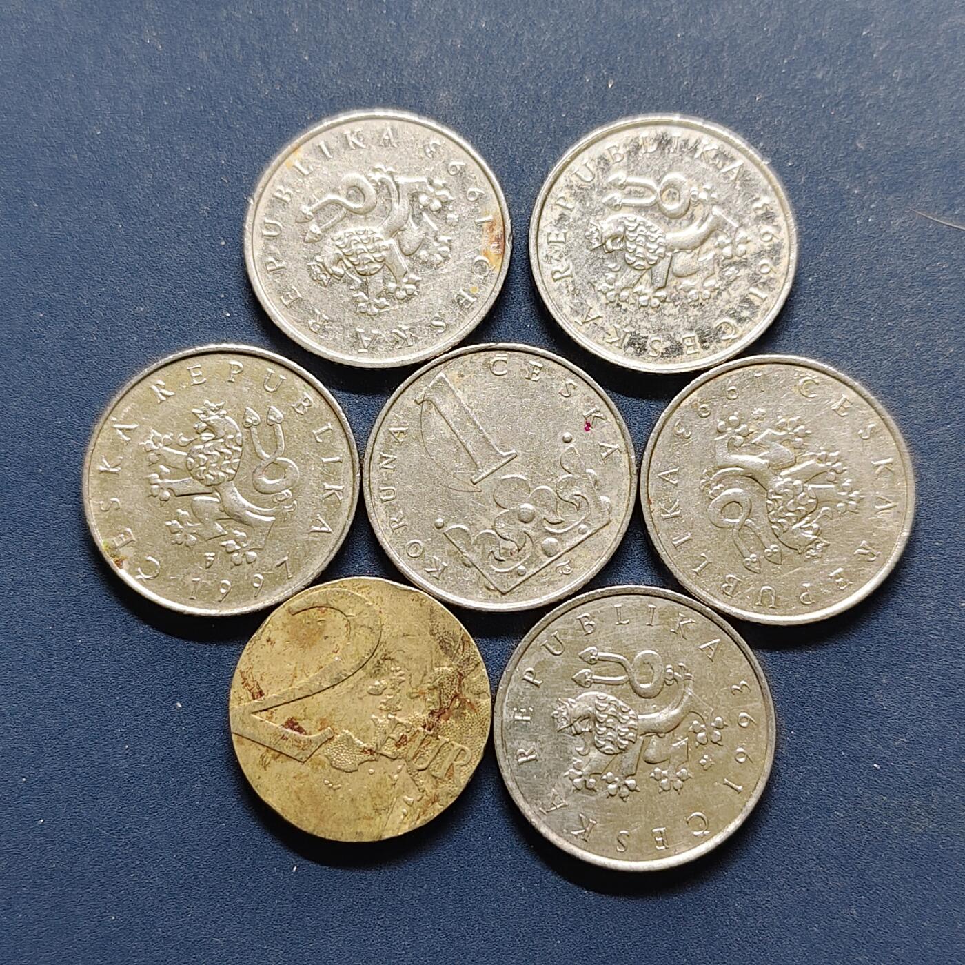 【全场包邮】纯粹捡漏拍494场 捷克各年份1克朗6枚+斯洛伐克2欧元内芯一组