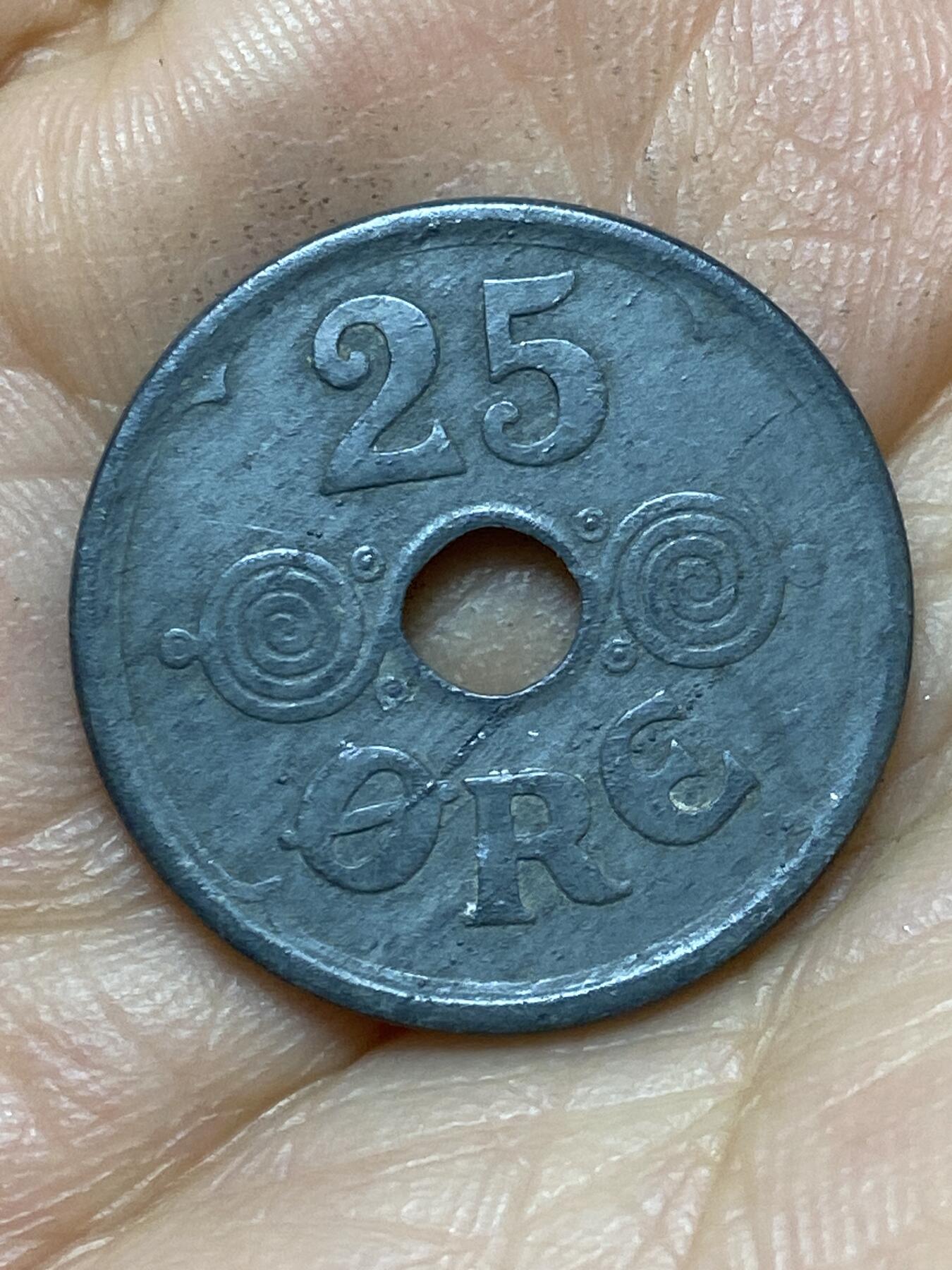 2026年第七场(总第一百七十六场）外国好品散币场(免佣金) 丹麦🇩🇰1945年25欧尔(克里斯蒂安十世第六版，二战德国占领时期，N; GJ版)