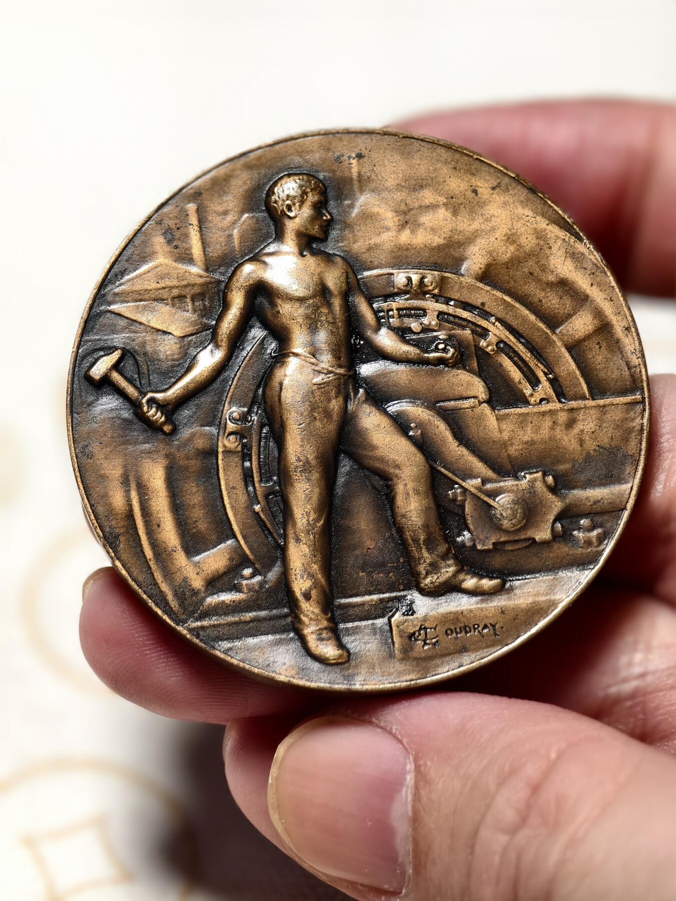 抚柳草堂-第八期章牌钱币 奖章勋章限时免佣 满百包邮 放漏专场 19世纪末-20世纪初法国服务20周年大铜章 直径50mm重59g 浮雕精美 抡大锤