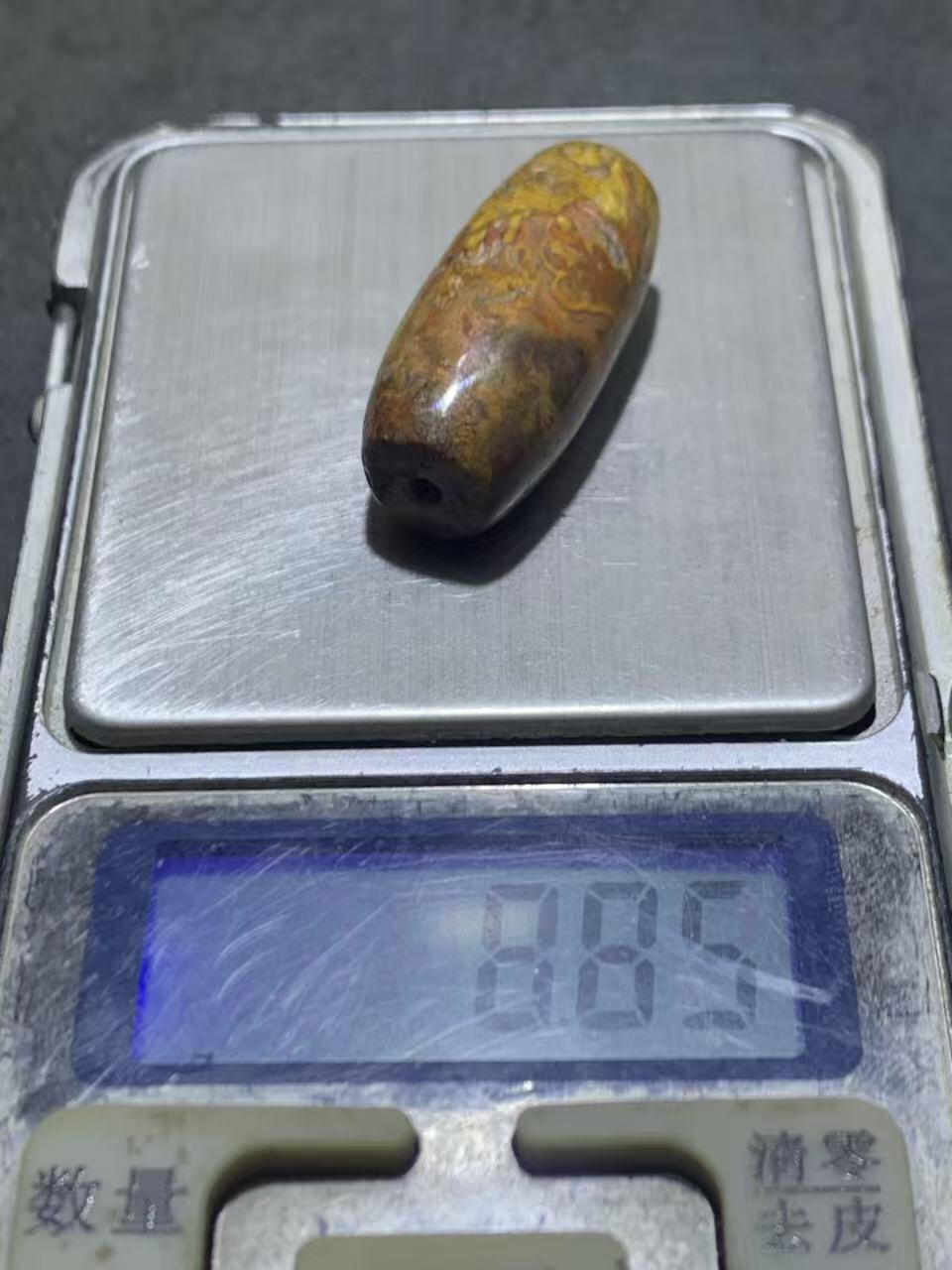 草花纹战国红玛瑙通货桶珠一颗！