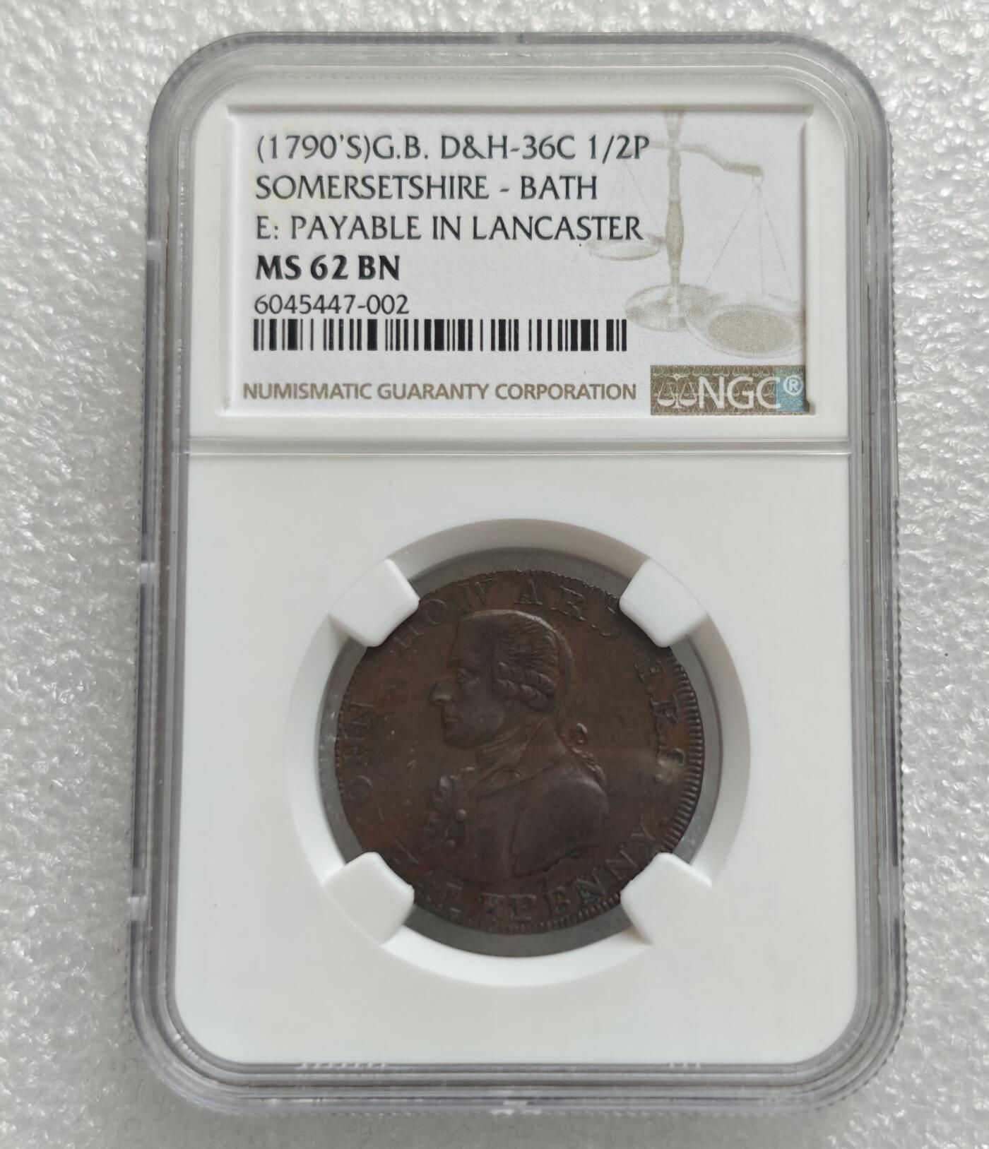 瓶子🏺第225期拍卖会  1790年英国 萨默塞特郡-巴斯 在兰开斯特支付1/2便士代币  财富女神手指监狱  稀少品种  NGC  MS62