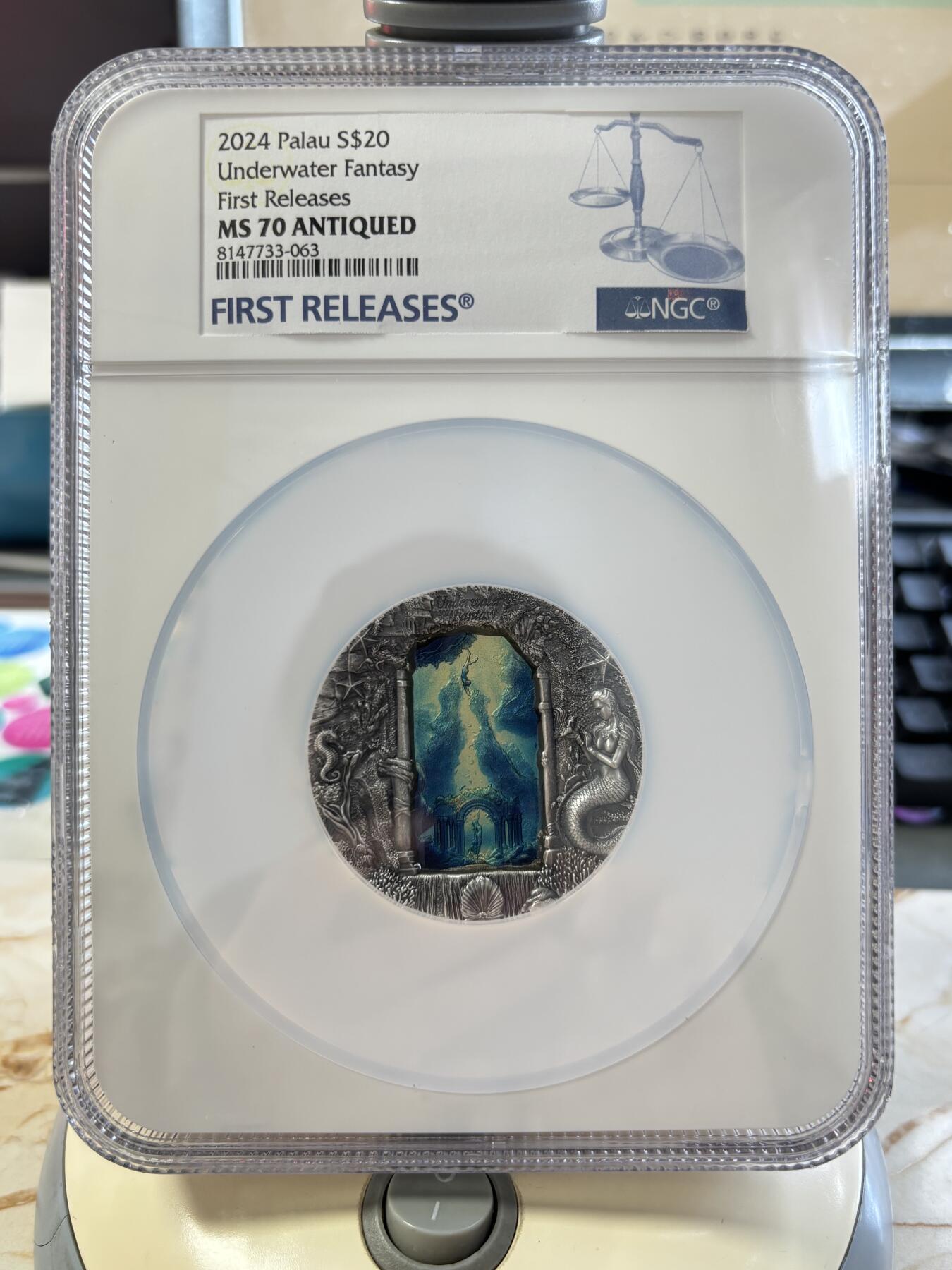 第188期拍卖 帕劳2024年水下幻想美人鱼3盎司银币NGC-MS70分首无盒证书，3盎司，发行777枚