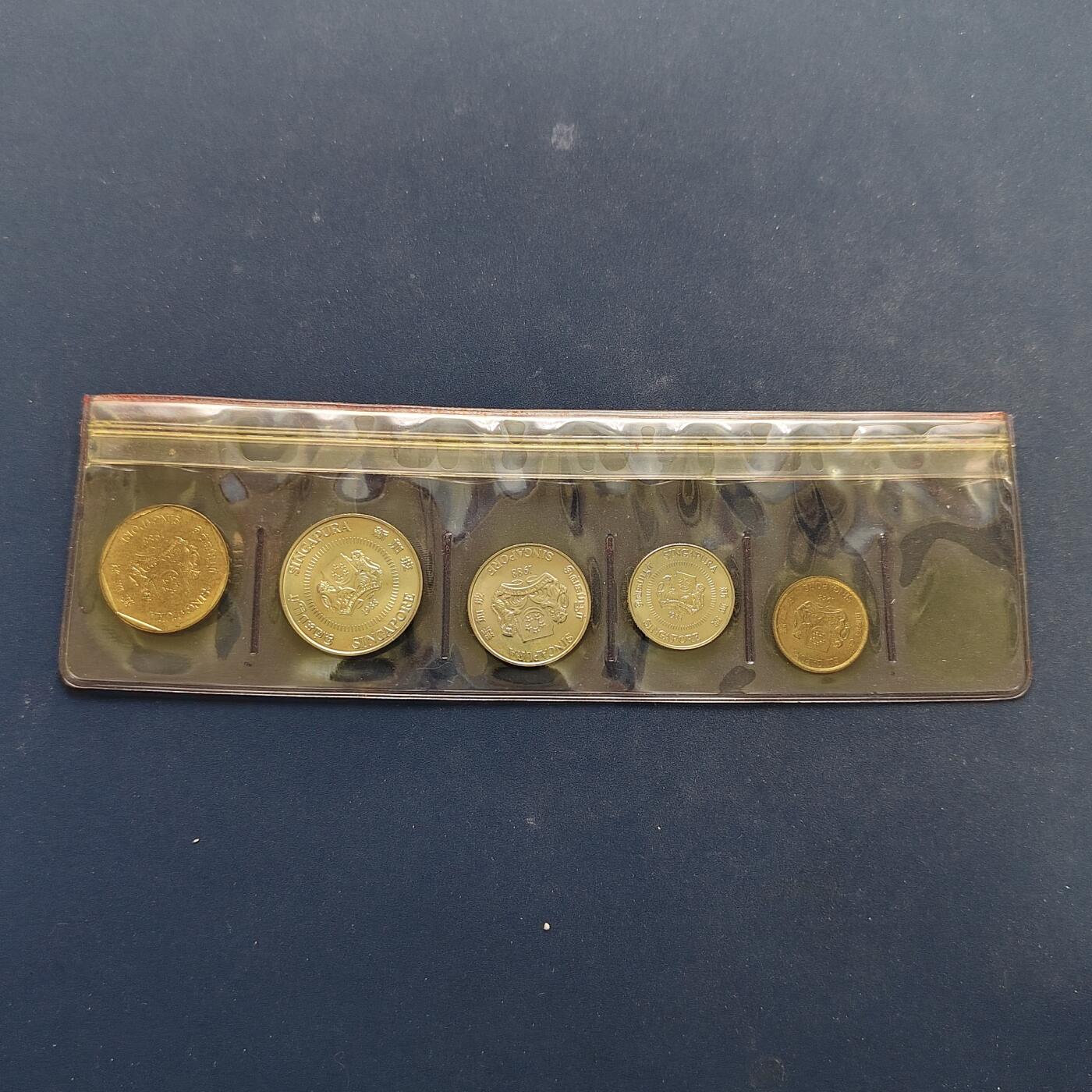 【全场包邮】纯粹捡漏拍495场-持续更新中 新加坡1987年官方套币-盒证全