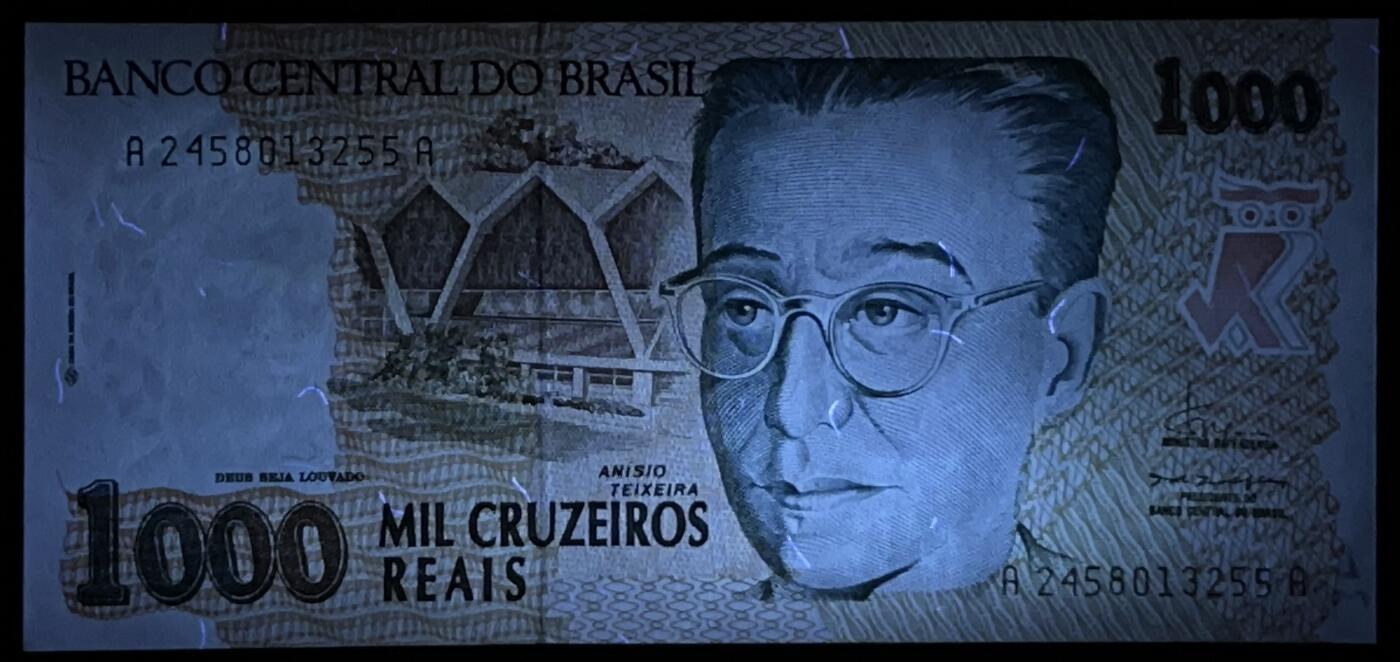 小福收藏拍卖第199期 裸钞场 本期有多张豹子号靓号 瑞士1000法郎 经典提香 毛里求斯首发年大全套 白俄罗斯5000000卢布 苏里南10000盾  爱沙尼亚  苏丹 西班牙 保加利亚 古巴等多国精美纸币 巴西 1993年 1000克鲁塞罗 A-A冠 双尾 unc