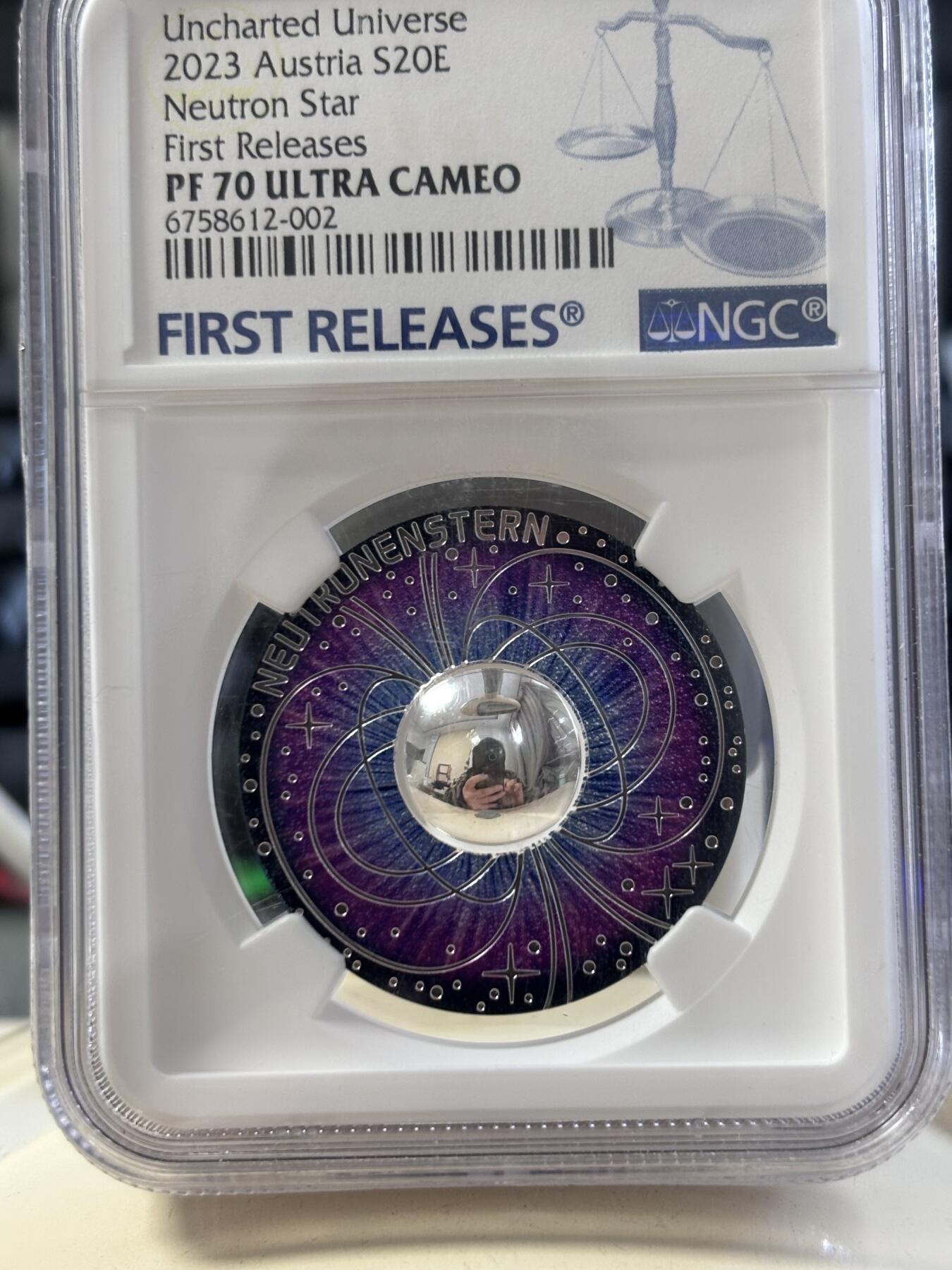 第188期拍卖 获奖奥地利2023年中子星异形彩色纪念银币NGC-PF70首无原盒证书，925银，22.42克，发行量30000枚，获克劳斯2024年度最佳银币大奖！