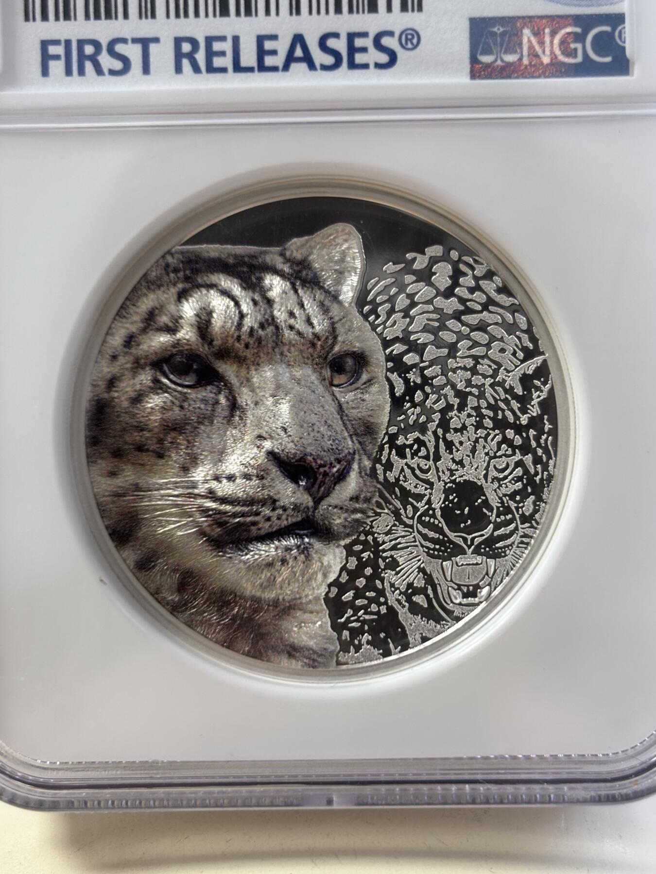 第188期拍卖 蒙古2024年草原动物雪豹1盎司彩银币NGC-PF70首期无盒无证书，9999银，发行2500枚