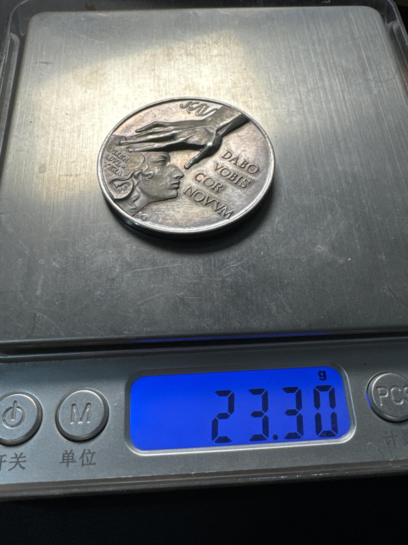 ❤️【币观天下】❤️ 第339期钱币拍卖- 2026.1.16周五晚上6点半场-长期征集拍品 我将赐予你新生维斯特洛高浮雕纪念银章23.1克（无法考证材质及含量，介意慎拍，售出不退）