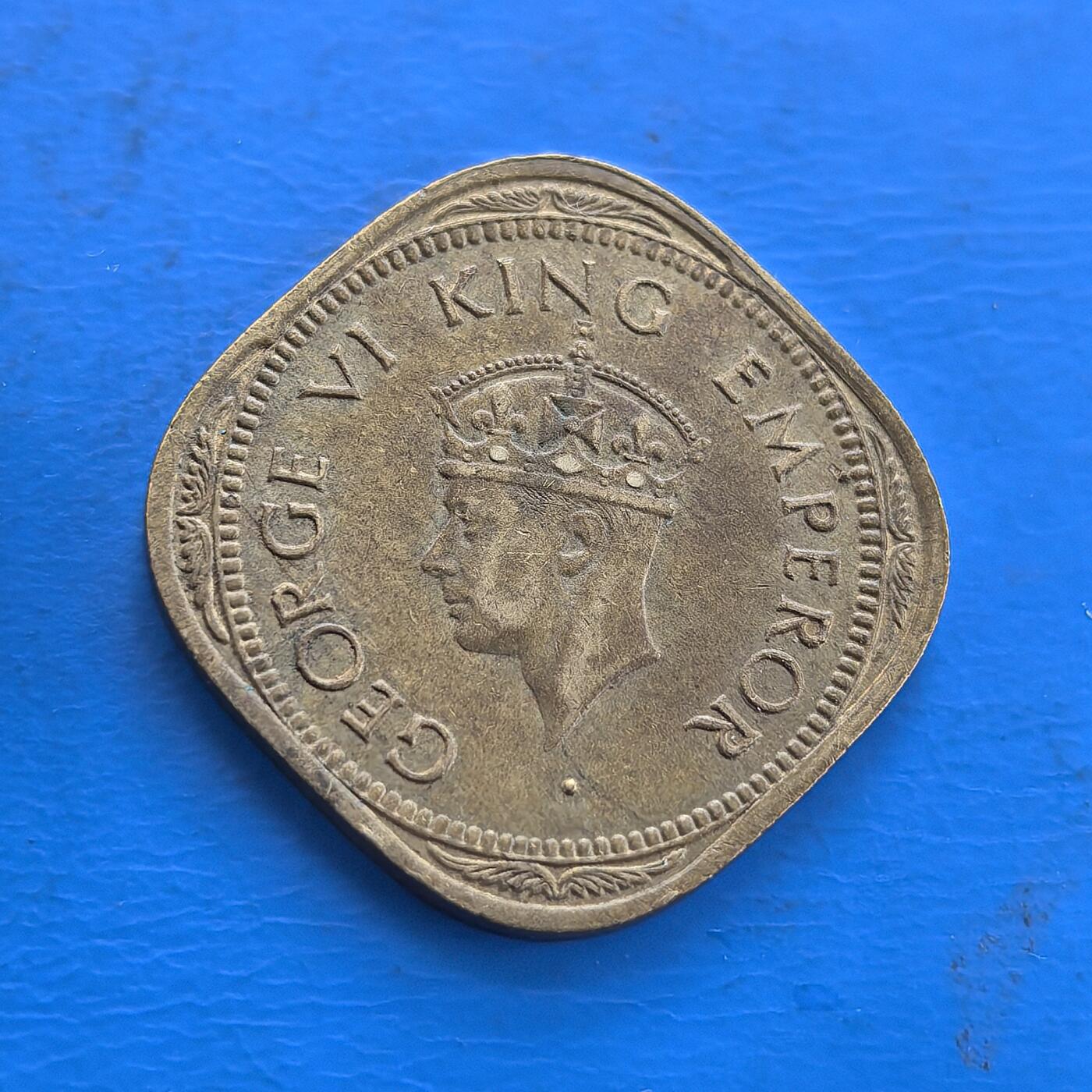 外国优质银币南亚香港苏联等专场，周六九点倒数截拍，满百包邮，持续收拍