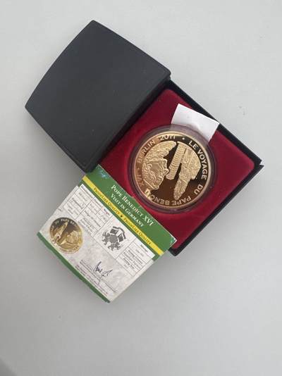 ❤️【币观天下】❤️ 第339期钱币拍卖- 2026.1.16周五晚上6点半场-长期征集拍品 - 多哥2011年100法郎铜镀金纪念币发行量999枚27克